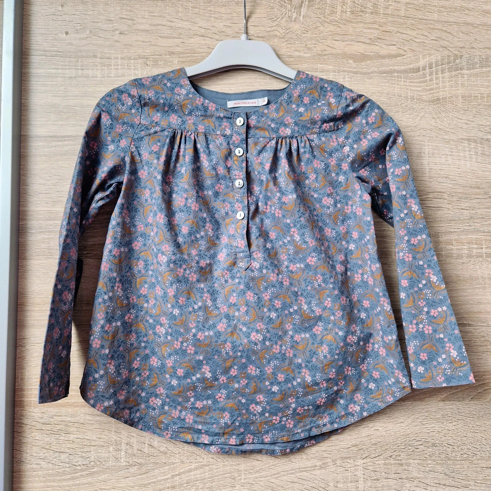 Blouse